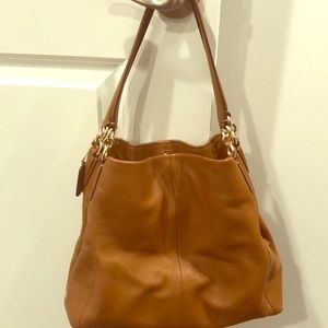 Coach Camel Leather shoulder bag
